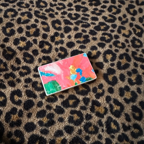 Like New! Clinique eyeshadow quad - Picture 3 of 7